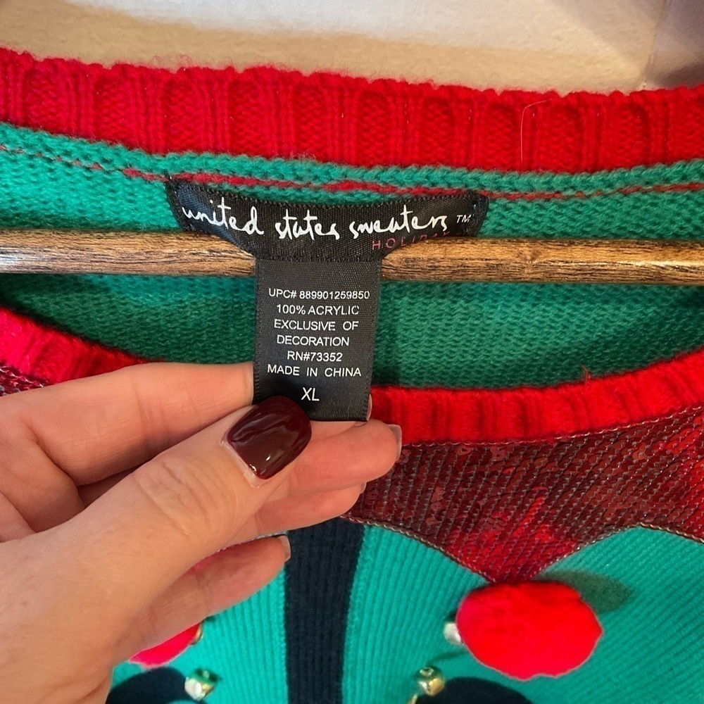 Ugly Christmas Sweater … Sweater dress - Picture 5 of 6